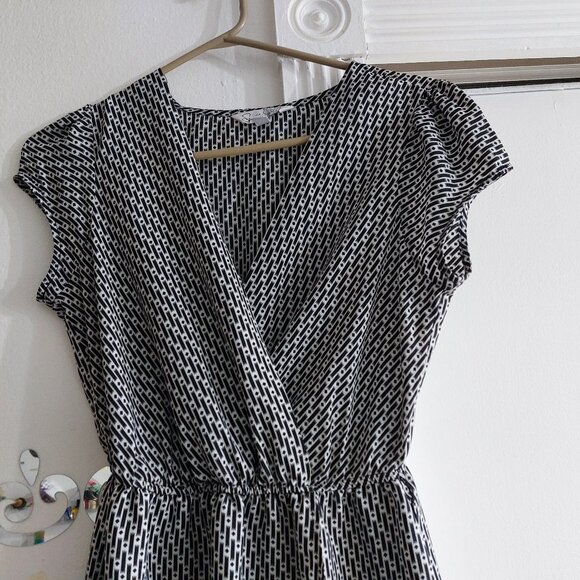 Speechless Casual Dress Flattering Summer Fits Comfy Summer Wrap Dress Small - Picture 12 of 12